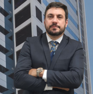 Dr. Evandro Luís Sanches